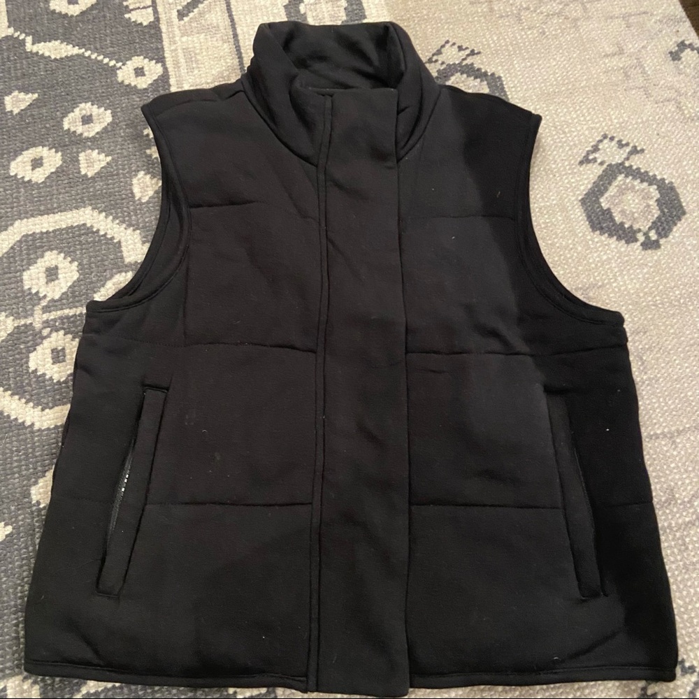 Like NEW SUPER SOFT Lou & Grey vest